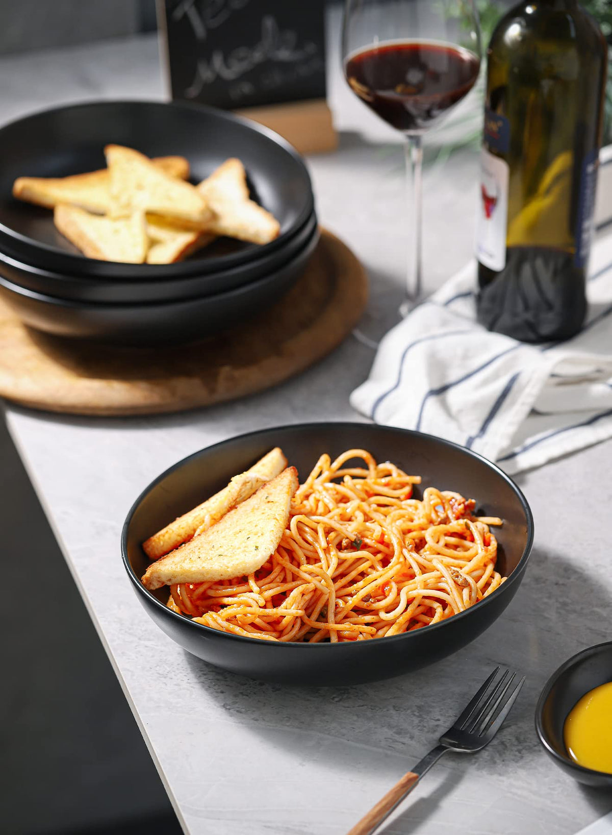 Matte Black Porcelain Pasta Bowls Set of 4 N15272