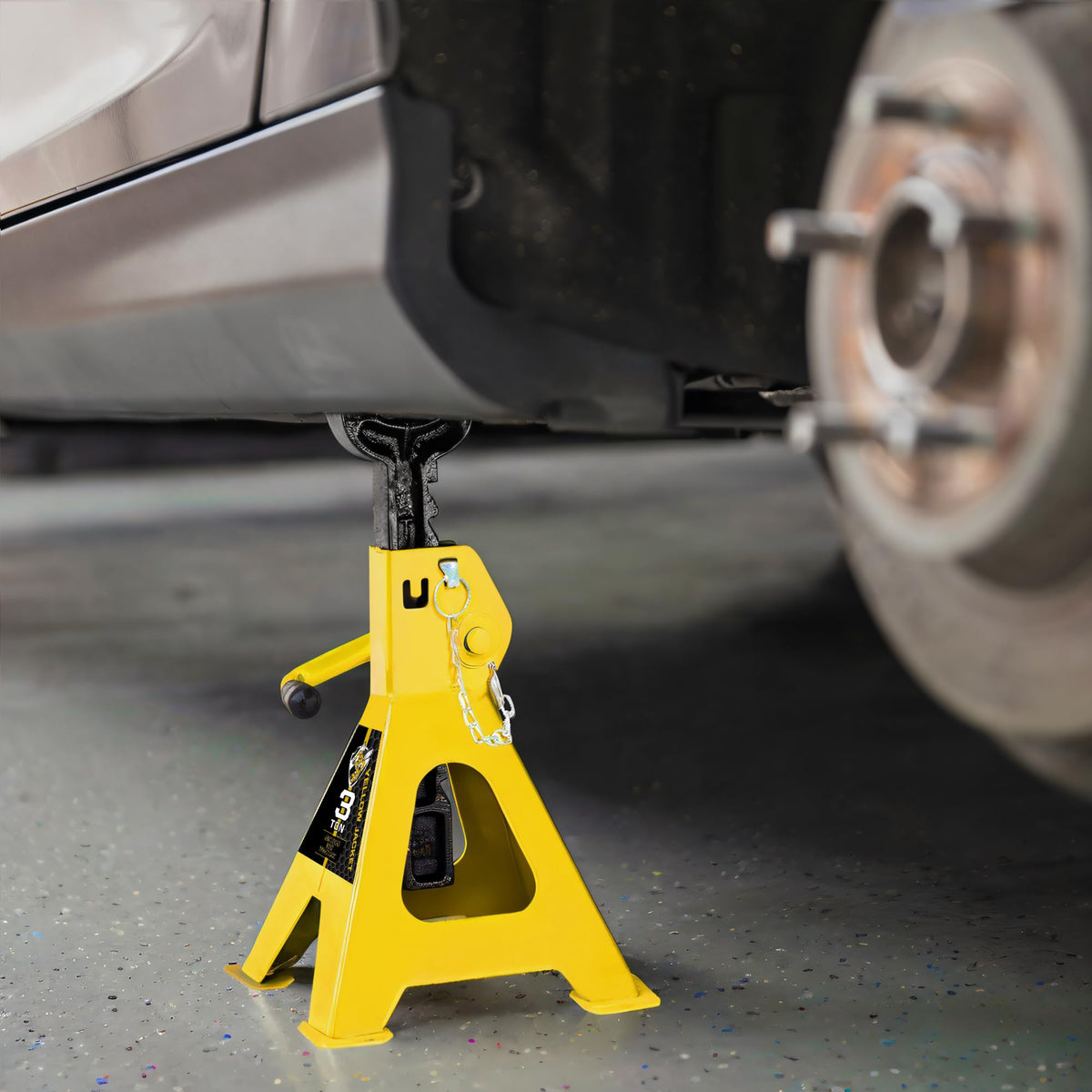 3 Ton Low Profile Hydraulic Floor Jack with Jack Stands P949